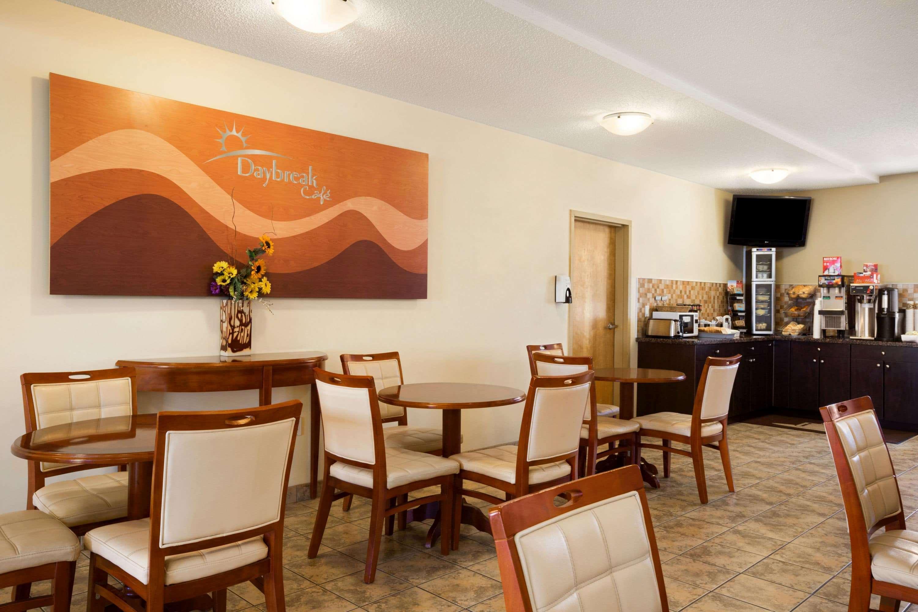Days Inn By Wyndham Bonnyville Eksteriør billede